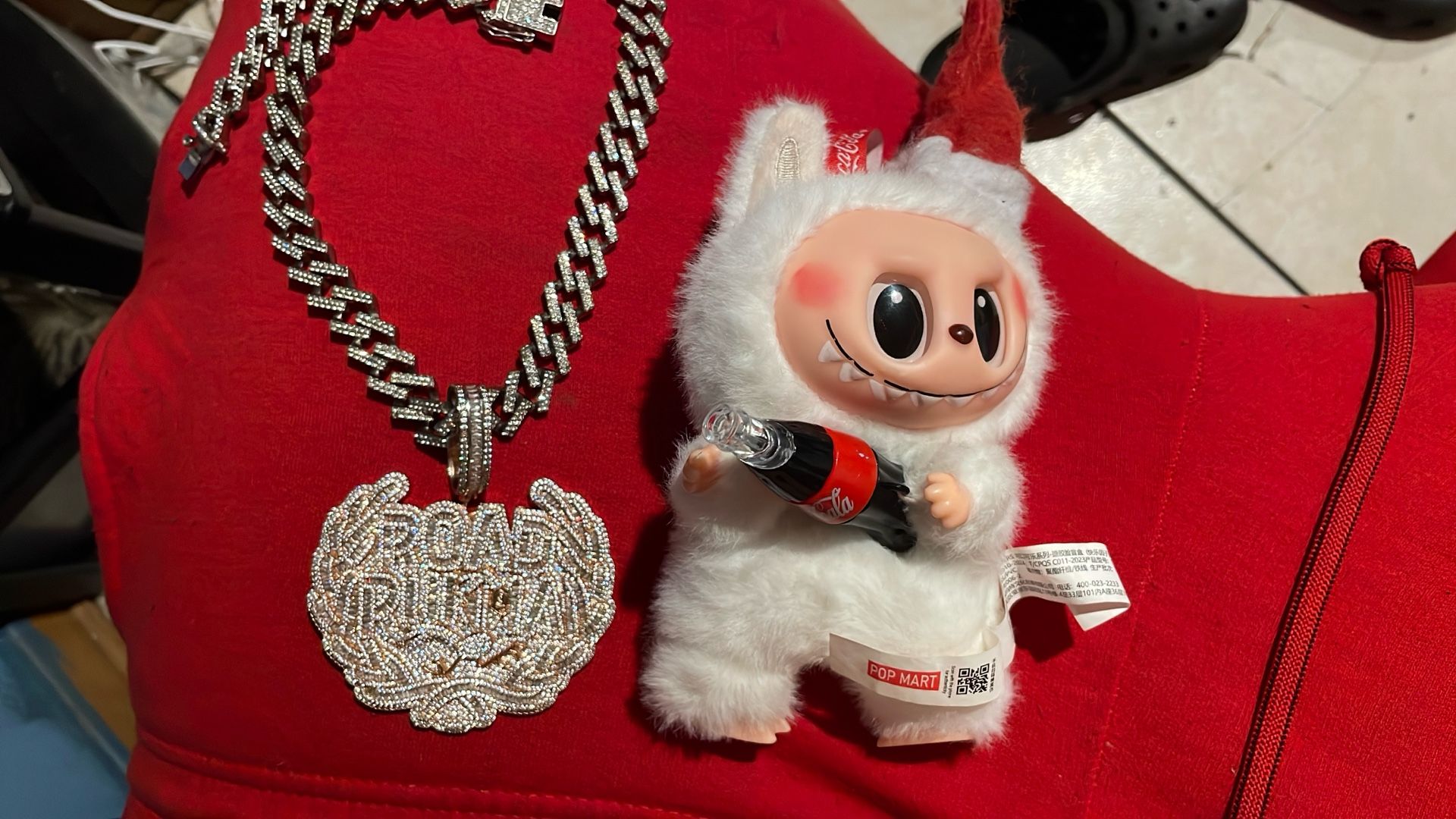 Rose Gold Moissanite Mixed Road Runner Pendant Coca-Cola Series Albino