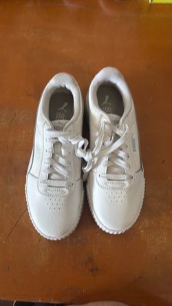 Puma White Low-Top Sneakers Size 8.5