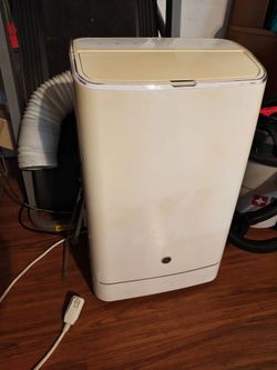 GE A/C unit 450 sq ft. (10,400 BTU DOE)
