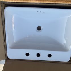Kohl’s Sink 23” X 18 1/2 “