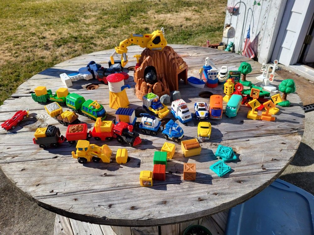 Gio Track Train Sets