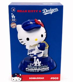 Dodgers Hello KittyBobblehead