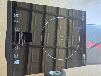 Portable induction cooktop