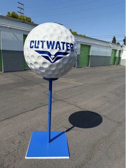 cutwater golfball stand