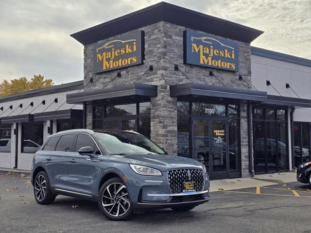 2023 Lincoln Corsair