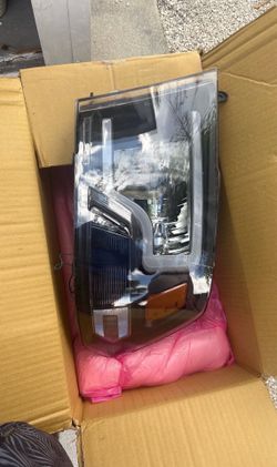 Ram 1500 Headlights