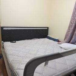 King Size Bed Frame - Barely used $175 (negotiable )