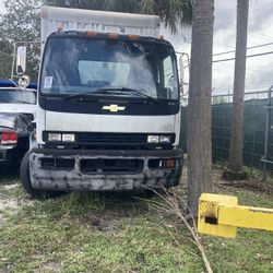 2002 Chevrolet T-Series