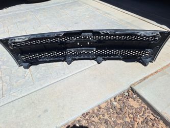 07 silverado grille