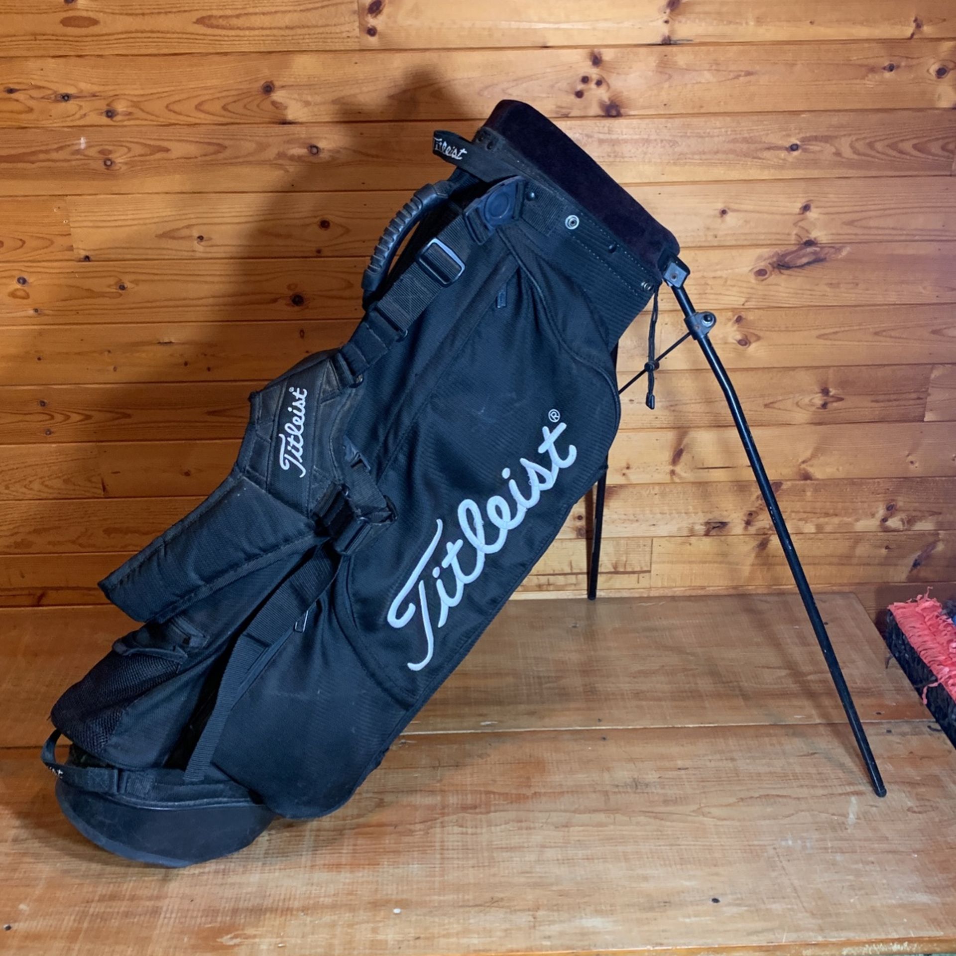 Titleist Black Backpack Carry Golf Bag