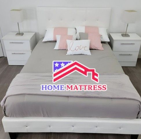 Bed Frame and Mattress - Cama y Colchón Matrimonial