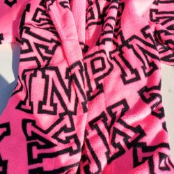 Robe Pink By Victoria Secret 