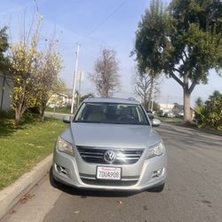 2010 Volkswagen Tiguan • 2.0T Wolfsburg Edition Sport Utility 4D