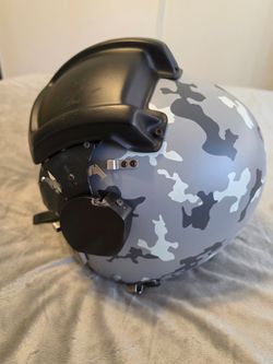 Dos cascos de piloto — Excelente proyecto para motocicleta