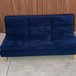 Living Spaces Sofa Bed 