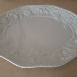 Large Oval Platter (21" x 15") - USED ONCE