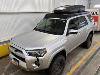 4runner Yakima Box On Thule Bars Yakima CBX 16 Cargo Box For Sale
