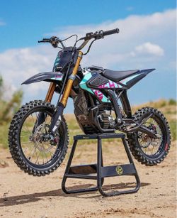 2026 Surron Hyper Bee