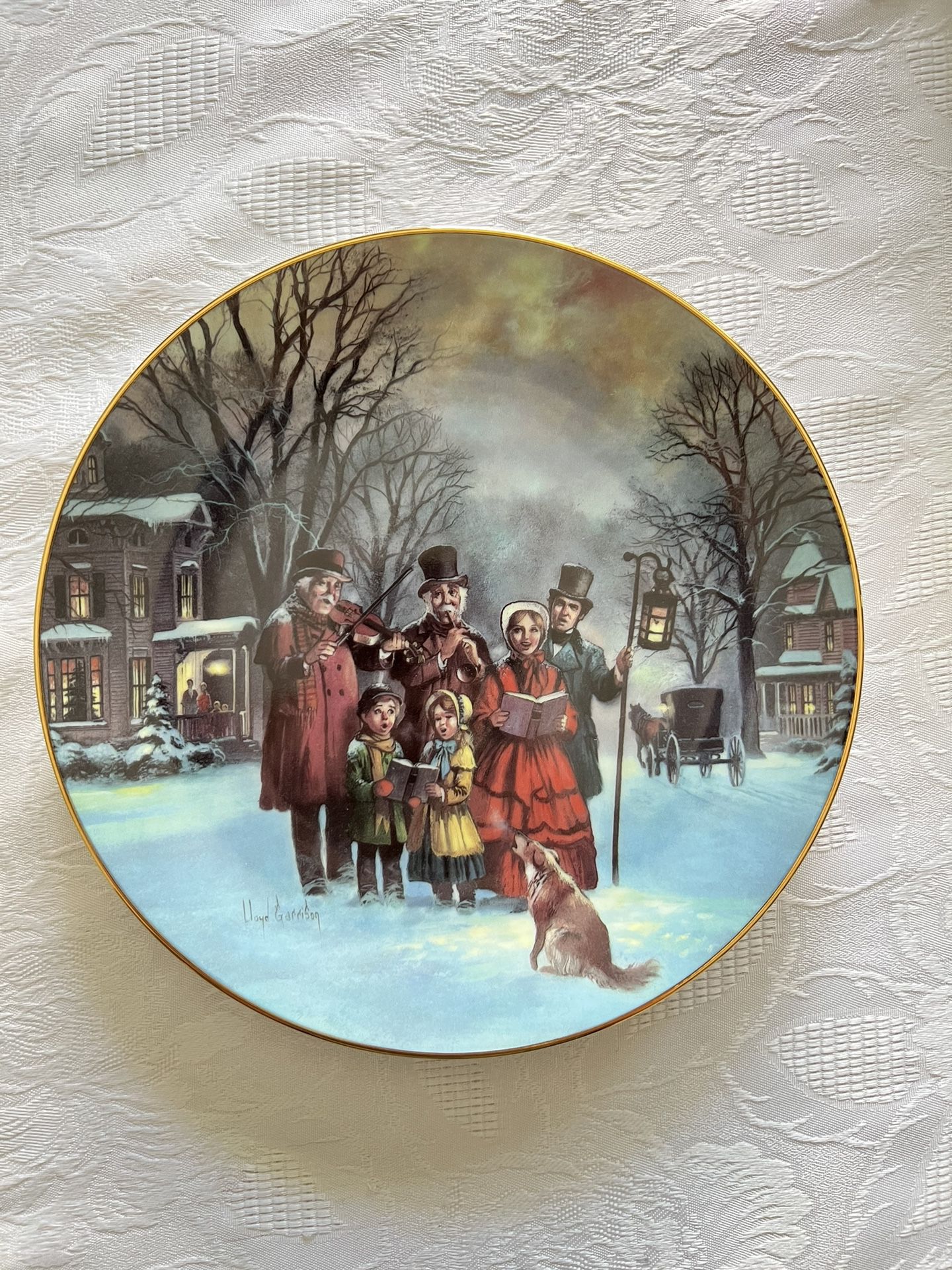 1991 "The Carollers" Vintage Collectors plate