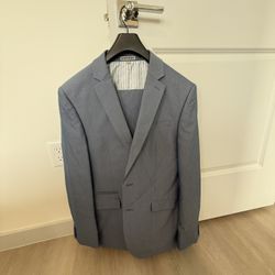 Men’s suit 