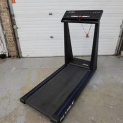 True Fitness 500HRC 500 HRC Treadmill 500AHRC Extremely Durable Treadmill for Home Gyms