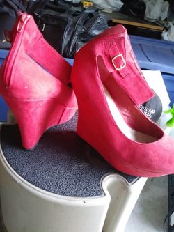 Women's red Wedge Heels..size 10