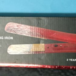 Chi Ceramic 1 Inch Flat Styling Iron NEW