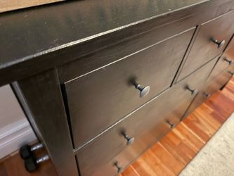 Hennes dresser chest of drawers black
