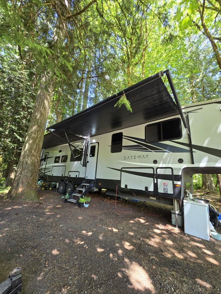 2019 Heartland Gateway 3810 RLB