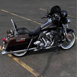 2013 Harley Davidson Ultra Classic SALE OR TRADE