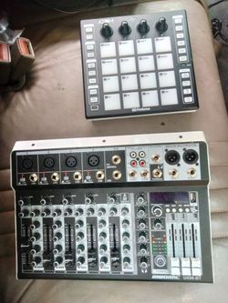 PreSonus Atom Pad Controller & Riworal UX06-BT Mixer Bundle