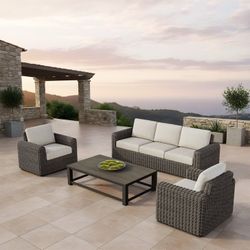 Veranda Classics Salina 4-piece Outdoor Patio Seating Set $1299.99