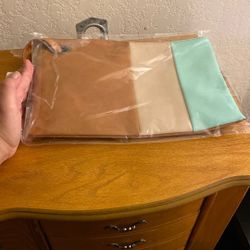 New Oversized Wristlet 