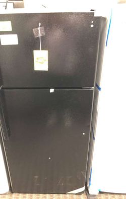 GE Top Freezer Refrigerator F4