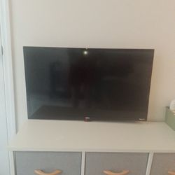 32" ROKU TV