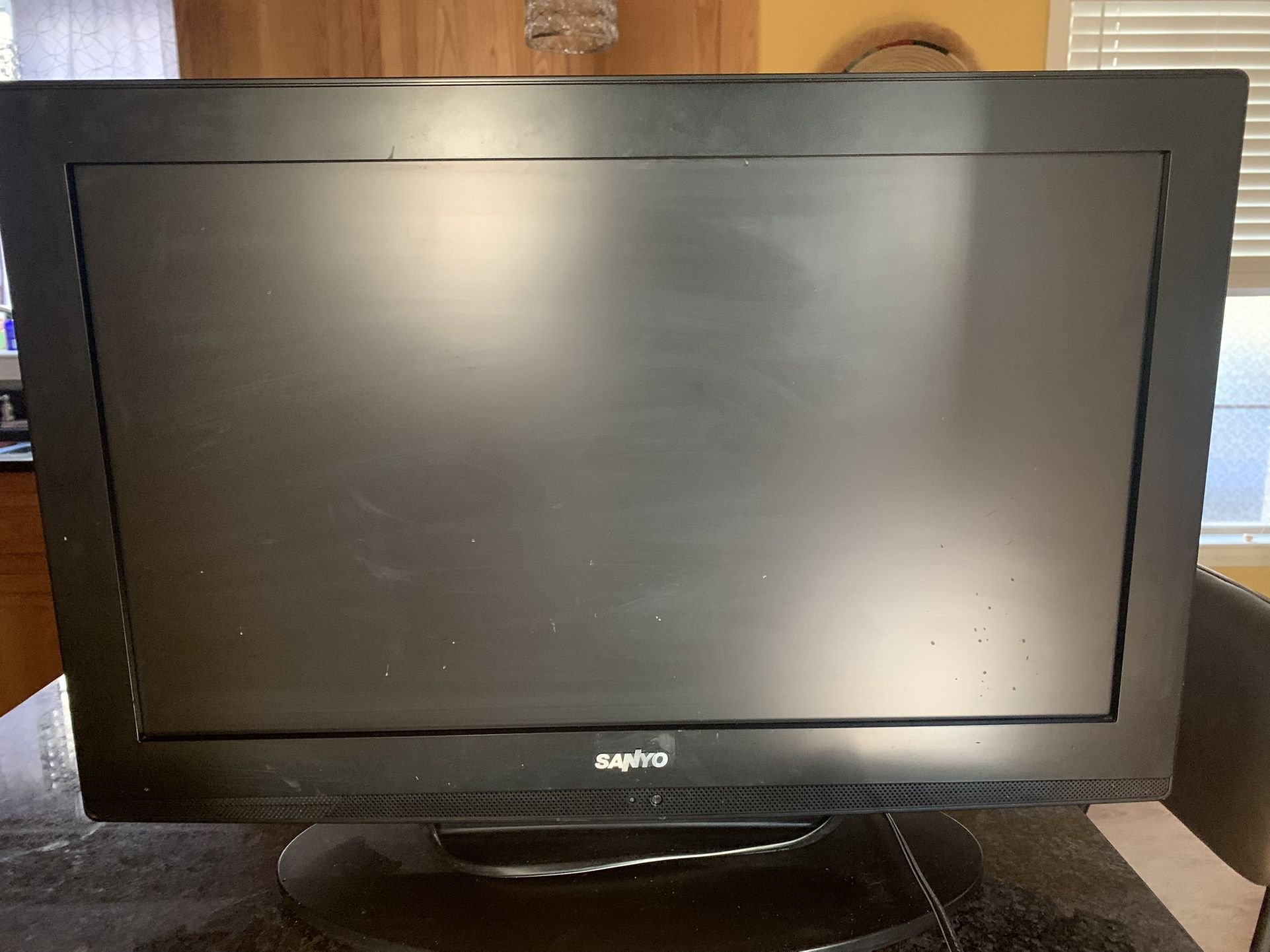 Sanyo 30-inch