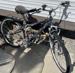 Gray Schwinn Voyageur Comfort Hybrid Bike - 700c - Front Suspension - Local Pickup