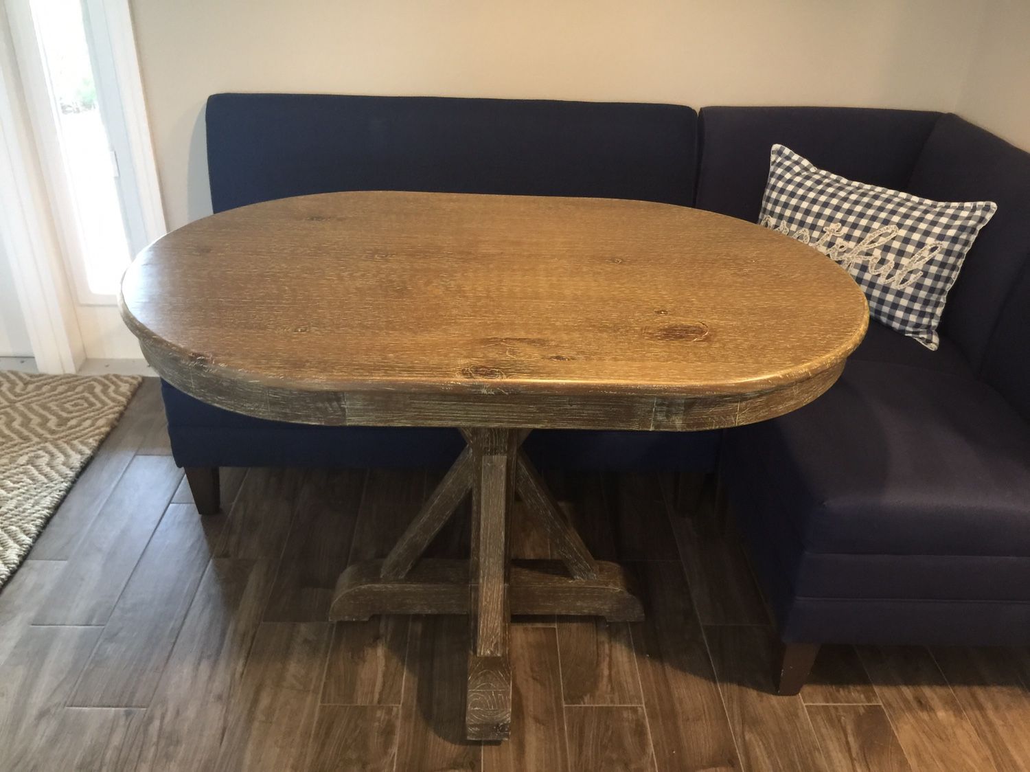 Pottery Barn Oval Dining Table for Sale in Wellington, FL OfferUp