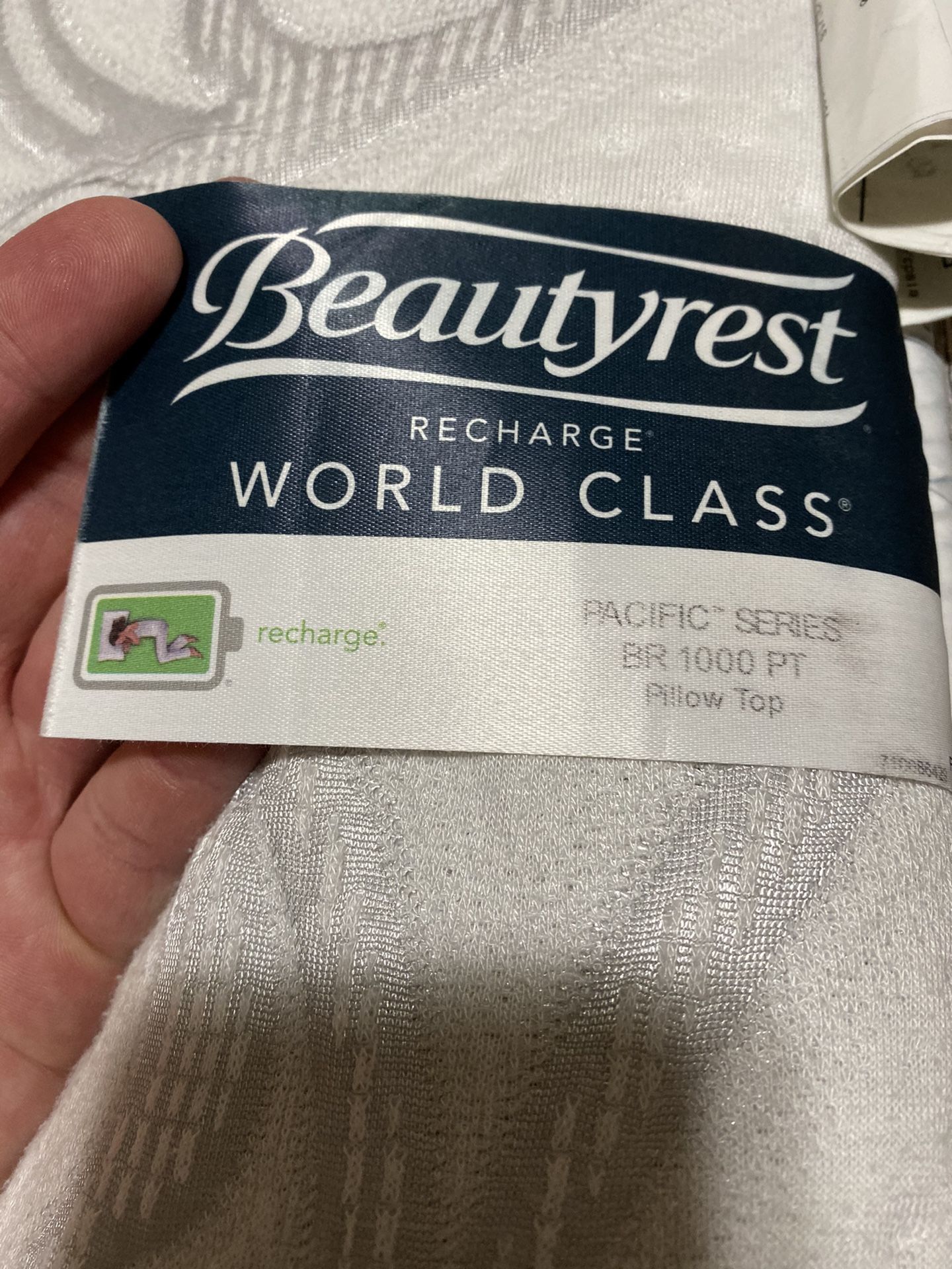Simmons Beautyrest Recharge Pacific Series hybrid King mattress