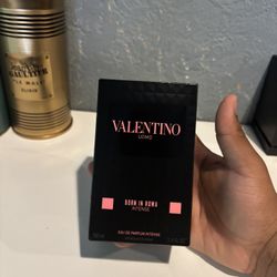 Valentino 