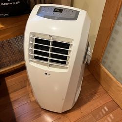 LG 9000 BTU Air Conditioner