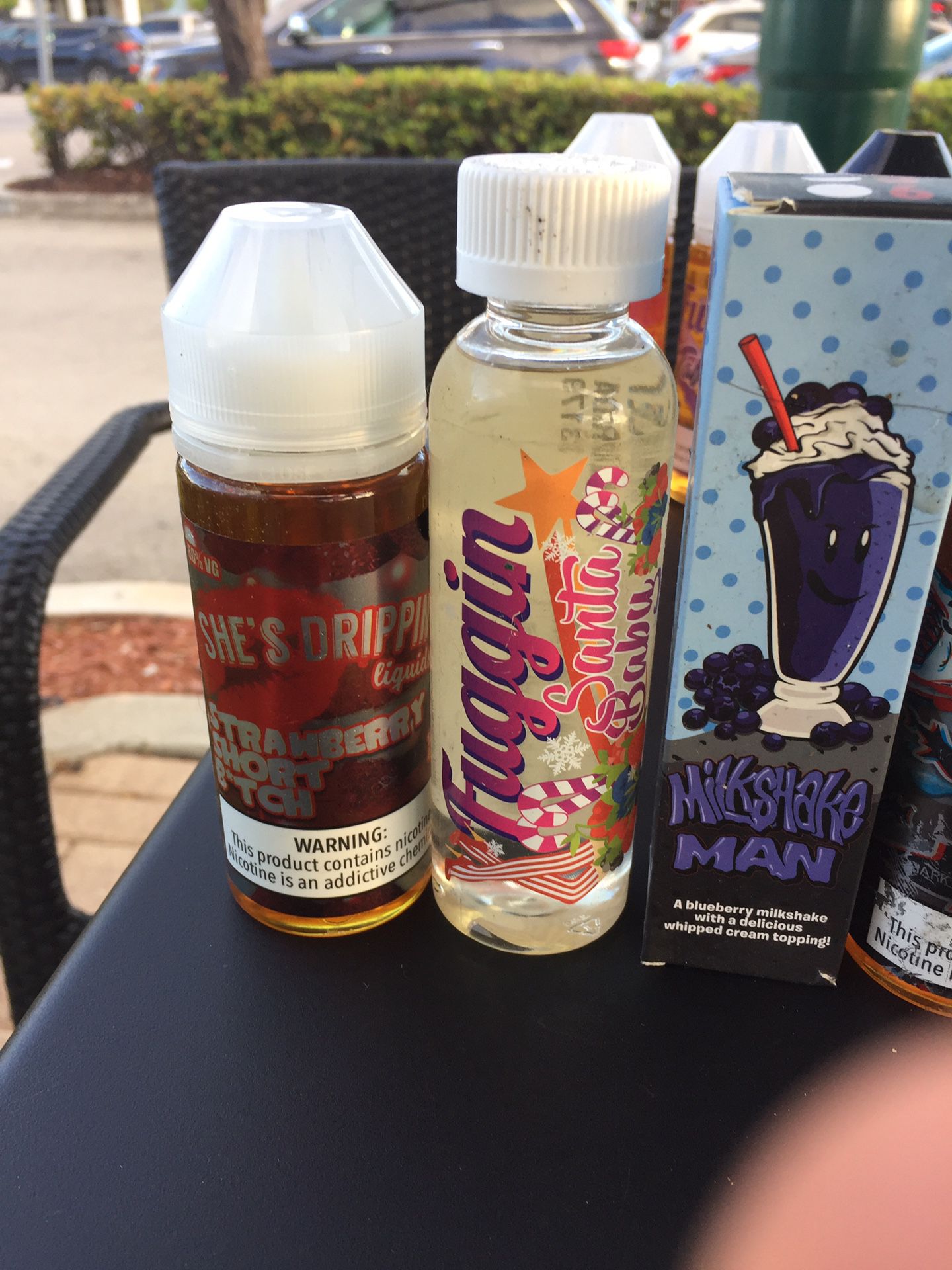E liquids. High quality. 120 ml. 3mg nic. Variety of flavors: fruits, bakery, deserts, mixed fruits.