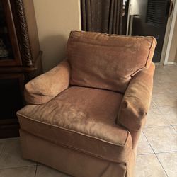 Free Ashley furniture 🪑 