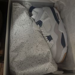 Jordan 4 SB Navy size 10.5