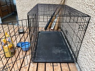 Durable folding dog crate