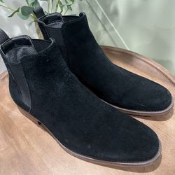 Black Suede Chukka Boots 