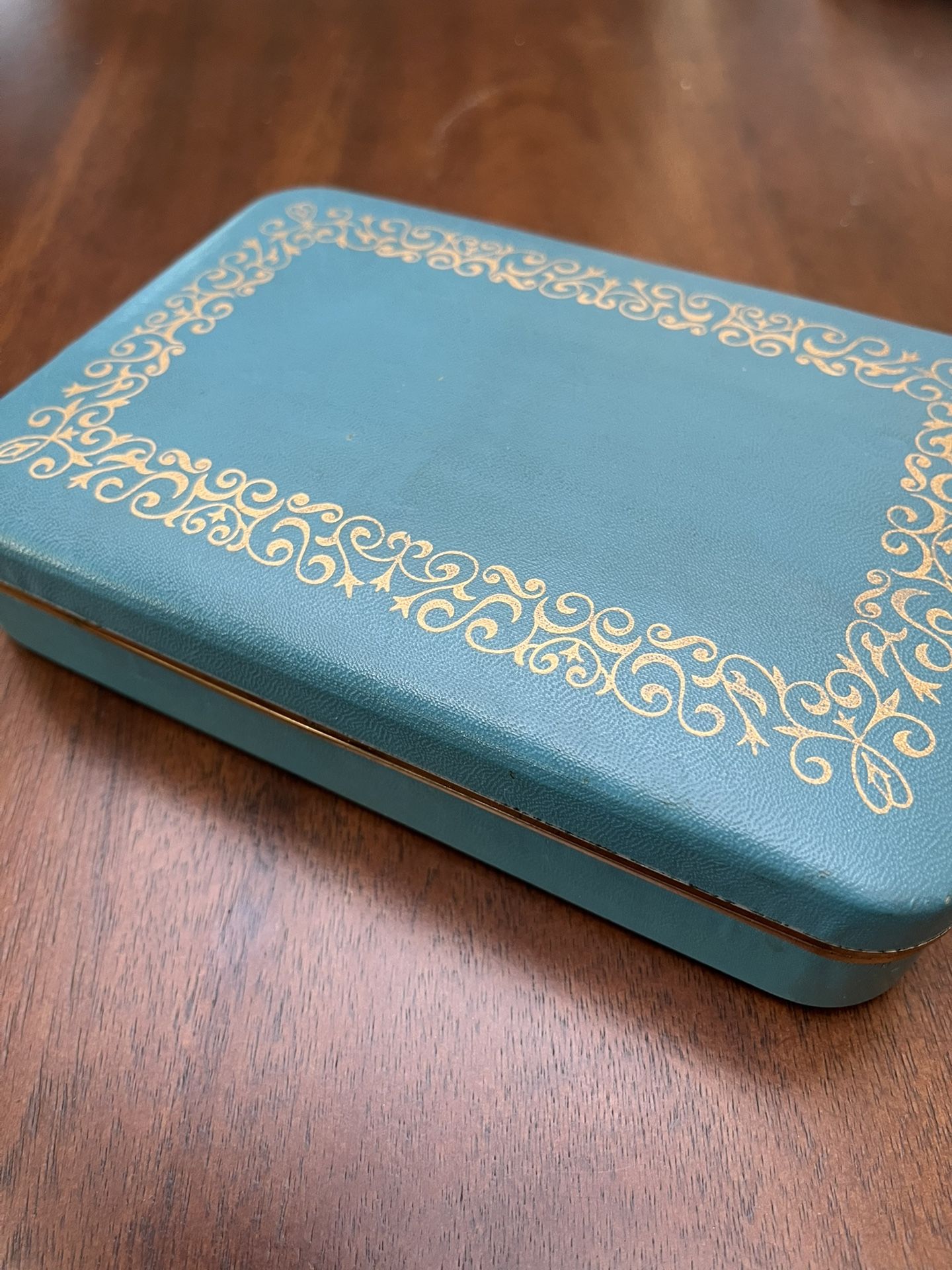 Fashioned By Farrington Travel Jewelry Box