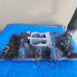 Edelbrock Chevy 350 Intake