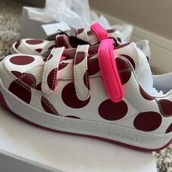 NEW AUTHENTIC KIDS BURBERRY SNEAKERS SIZE 32 And 33 -$125 Each 