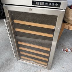 Wine fridge - under counter size - not working